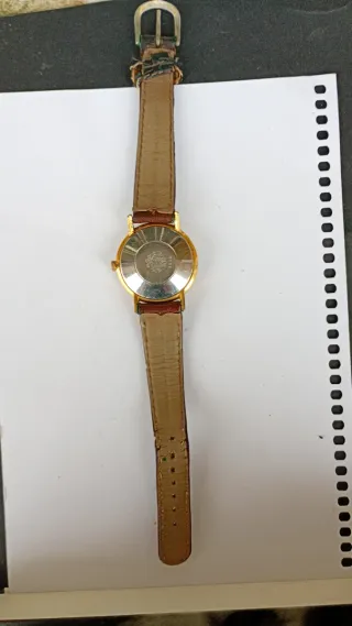 Reloj Duward Continual Oro Automático