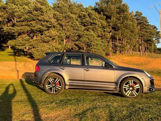 Porsche Cayenne 2003