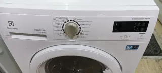 Lavadora Secadora Electrolux Steam System 7 / 5 KG