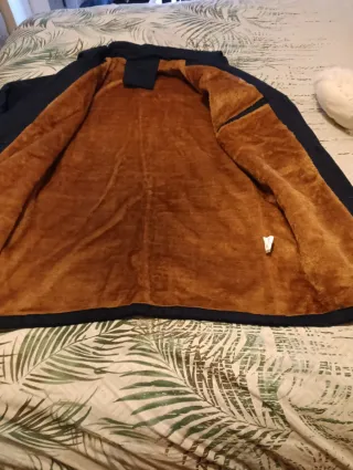 Chaqueta azul marino forrada pelo XL