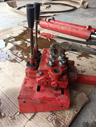 Central Hidráulica Multifunción