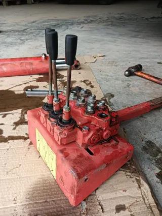 Central Hidráulica Multifunción