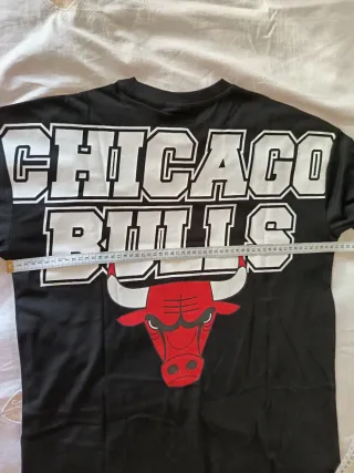 Camiseta OVERSIZE Chicago Bulls Negra Talla S