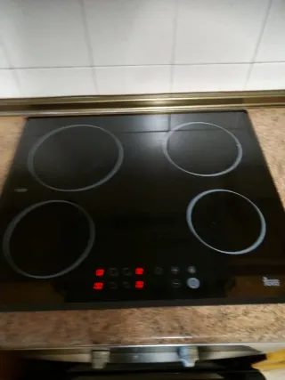 Placa Vitrocerámica Teka 4 fuegos