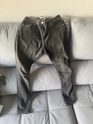 Pantalón vaquero gris hombre