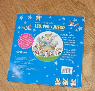 Libro infantil Leo, veo y Juego. Brilla en la oscu