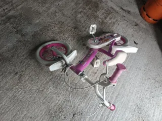 Bicicleta Patrulla Canina rosa