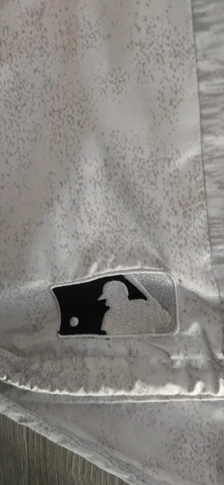 Chaqueta New York Yankees Gris y Blanca