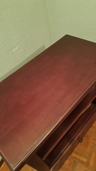 Mueble auxiliar madera TV con ruedas