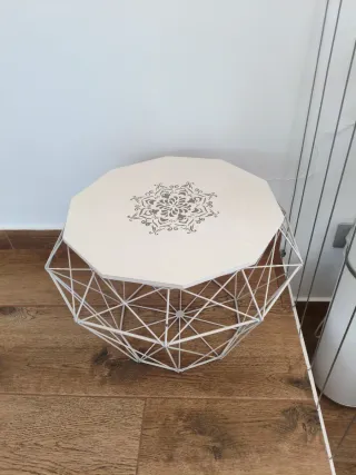 Mesa auxiliar octogonal diseño mandala