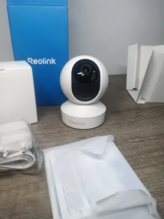 Cámara Reolink PT 3K Interior