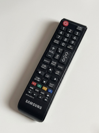 Samsung Smart TV 32 Full HD para pared