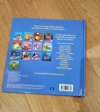 Libro infantil con texturas Blancanieves