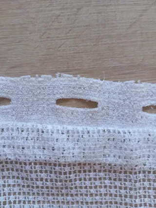 Cortina de encaje blanca