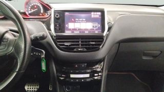 Peugeot 2008 PureTech 130 S&S Allure EAT8 96 kW (130 CV)
