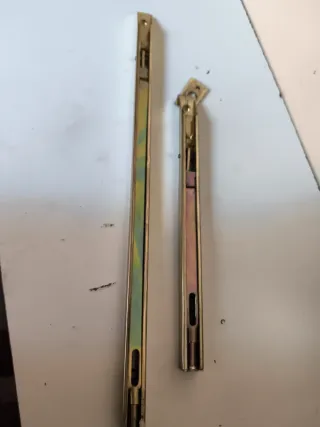 Lote 2 pestillos latón puertas