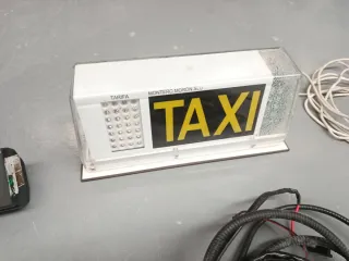 Se vende kit completo de taxi en excelente estado,