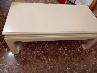 Mesa de centro de madera maciza