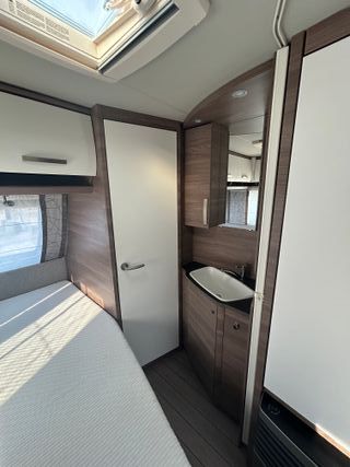 CARAVANA KNAUS SPORT 540 FDK-AIRE- MOVER-NEVERA