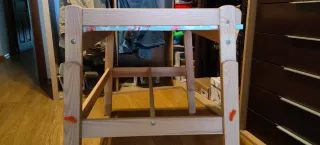 Mesa y sillas estudio infantil