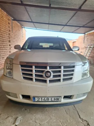 Cadillac Escalade 2010