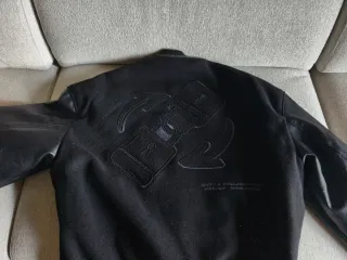 Chaqueta Bomber Bershka Talla S Negra