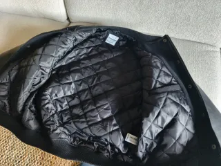 Chaqueta Bomber Bershka Talla S Negra