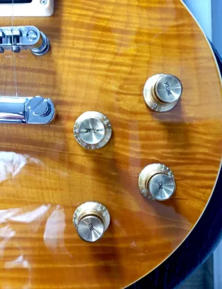 Vintage V100 Paradise Guitarra Eléctrica