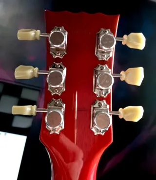 Vintage V100 Paradise Guitarra Eléctrica