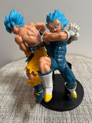 Figuras Dragon Ball Goku y Vegeta