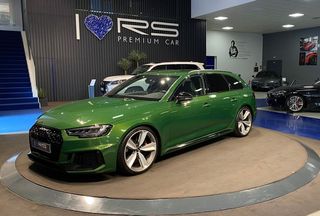 Audi A4 RS4 Avant TFSI quattro