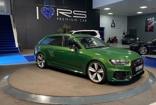 Audi A4 RS4 Avant TFSI quattro