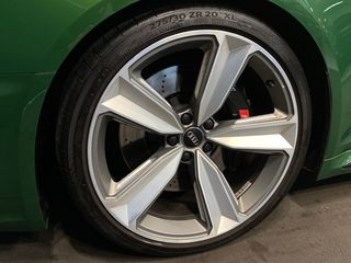 Audi A4 RS4 Avant TFSI quattro