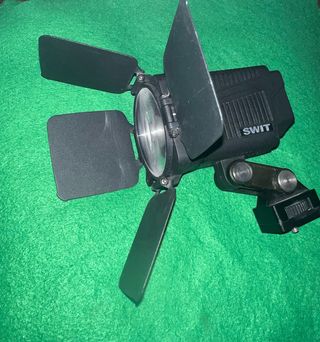 CAMARA PROFESIONAL HD  JVC GY-HM600.