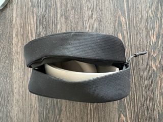 Beats Studio Pro Auriculares Beige.