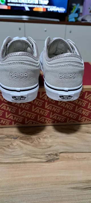 Scarpe Vans Beige e Bianche