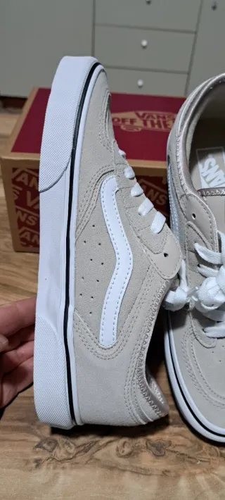 Scarpe Vans Beige e Bianche