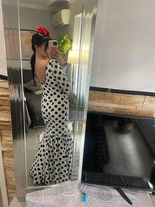 Traje de flamenca lunares