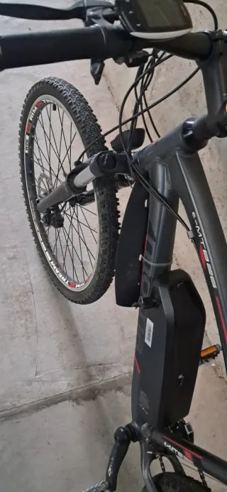 Bicicleta eléctrica Moma E-MTB 26 Fallo Batería