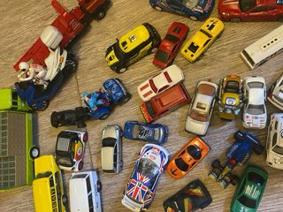 Lote Coches Juguete Niños. 42 piezaa