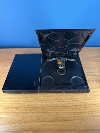 PlayStation 2 Slim Nera e controller