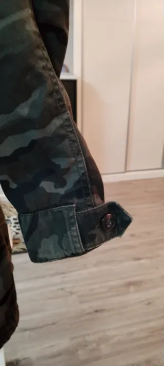 Chaqueta chica camuflaje