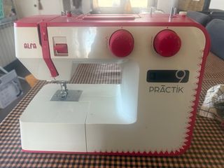Máquina de coser Alfa Praktik 9