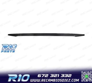 EMBELLECEDOR MALETERO MERCEDES W205 14-21 CARBONO