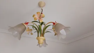 Lámpara de techo floral beige y verde