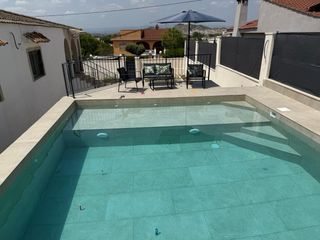 Escaleras de obra para piscinas