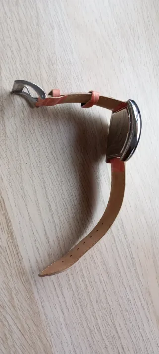 Reloj DOGMA Rosa y Plateado