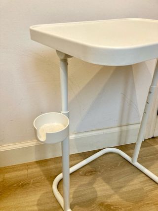 Mesa portátil IKEA blanca