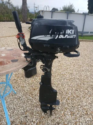 Motor Suzuki Fueraborda 6CV