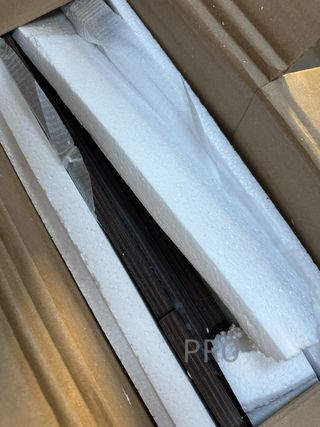 Mesa auxiliar cuadrada